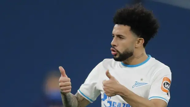 Клаудиньо вывел «Зенит» вперёд в матче с ЦСКА