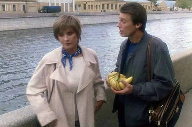 Связаны ролью и смертью: Вера Алентова умерла на похоронах актера Лобоцкого