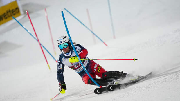 Ефимов не смог финишировать в слаломе на Олимпиаде