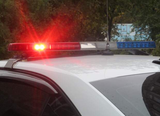 В Муромском округе легковой автомобиль вылетел под грузовую машину