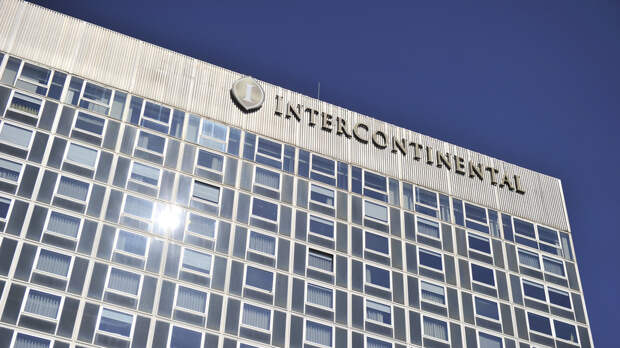 Продюсер RT Батаман: делегации уже начинают собираться в отеле в центре Женевы