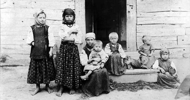 Как в крестьянских семьях на Руси воспитывали девочек