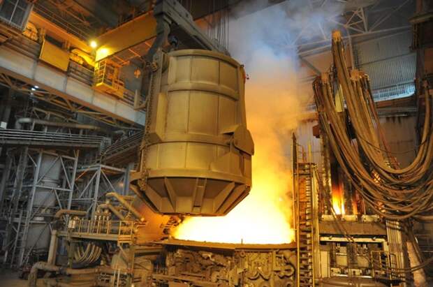 НЛМК инвестирует 23 млрд рублей в реконструкцию сталеплавильного производства