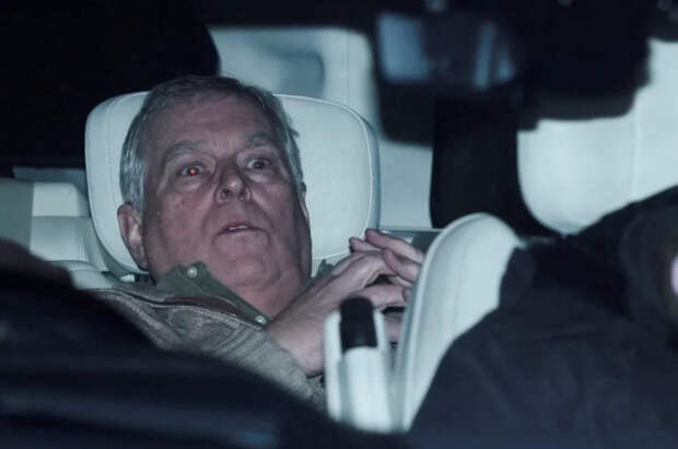 WSJ: задержание принца Эндрю связано со сливом секретных данных Эпштейну