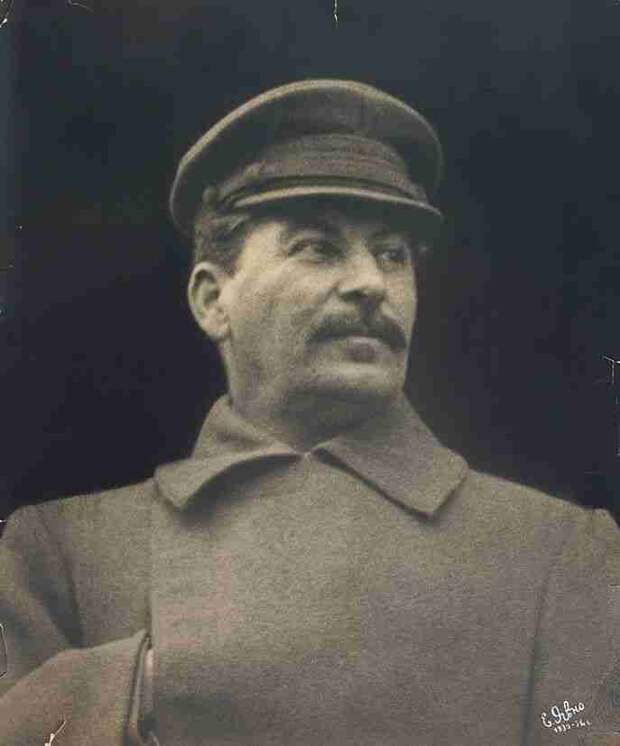 Необычный взгляд историка на личность Сталина