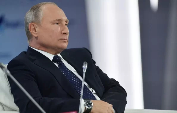 К чему готовится Путин? В резервах России скопилось почти $600 млрд
