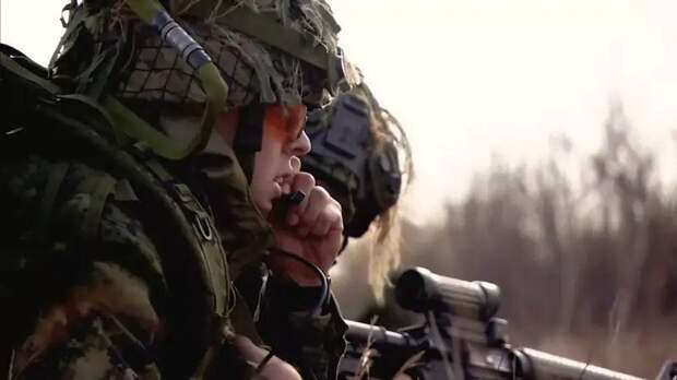 Дрожат, как кленовые листья: Канада повышает зарплаты военным