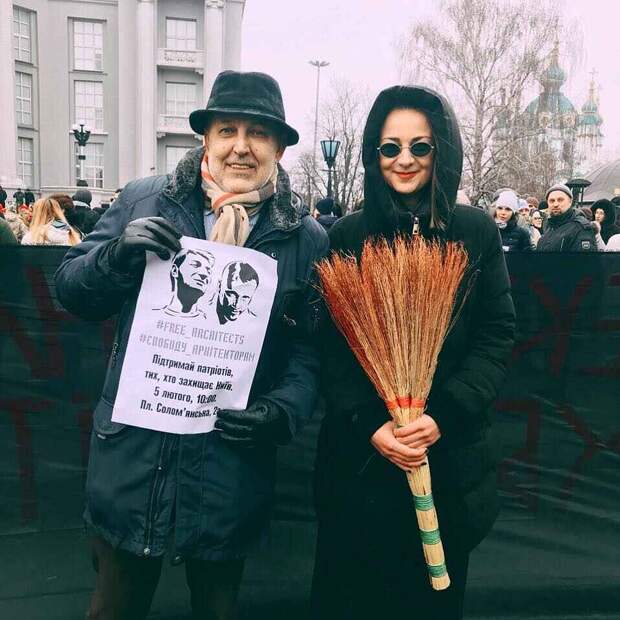 В Киеве напали на экс-главреда журнала «Украинский тыждень», исполнительного продюсера пропагандистского канала «Общественное» Юрия...