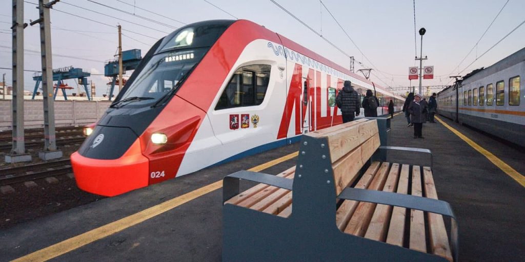 Собянин утвердил проект развития территорий еще двух станций МЦД-1 в САО