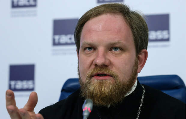 РПЦ: украинская власть утянет с собой в небытие лидеров церковного раскола