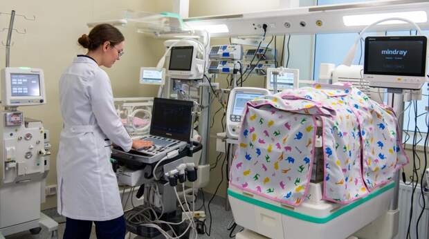 Московские неонатологи спасают 99% недоношенных детей - Собянин