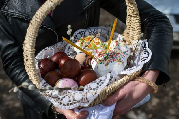 Диетолог Русакова: смена рациона после поста может привести к проблемам с ЖКТ