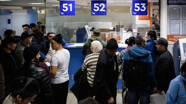 В России ужесточают требования к трудовым мигрантам