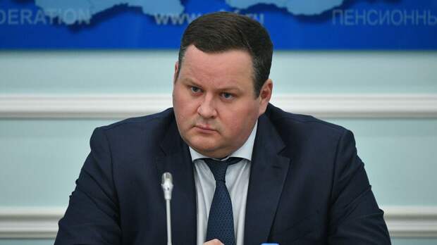 Котяков положительно оценил темпы снижения безработицы в России 
