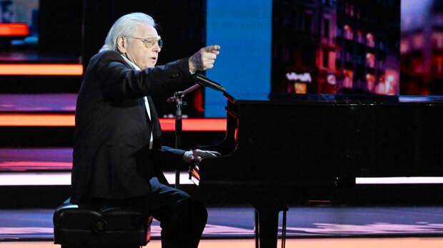 Юрий Антонов обратился за помощью к целителю из Дубая