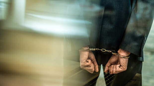 Guardian: в Британии задержали на полгода запуск завода снарядов для Украины