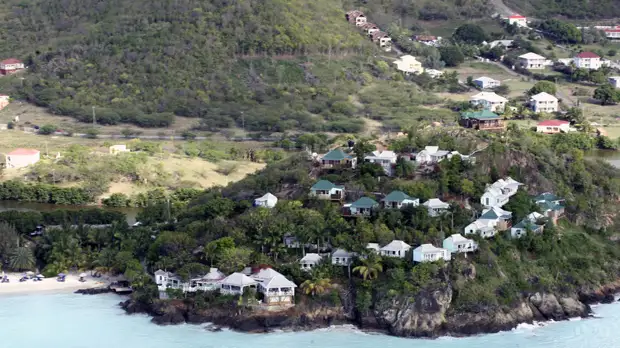 Российские аналитики рассказали о самых дорогих направлениях в бархатный сезон