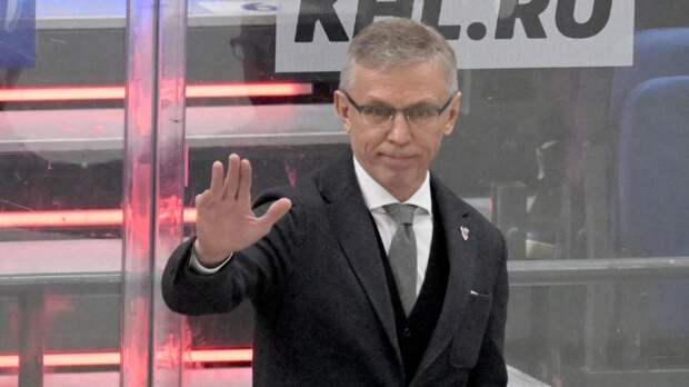 Кожевников: удивлюсь, если СКА уволит Ларионова