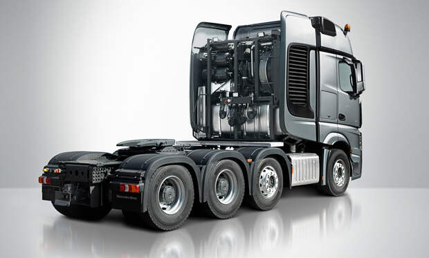 actros-schwerlasttransport-bis-250-tonnen_04_galerie_1