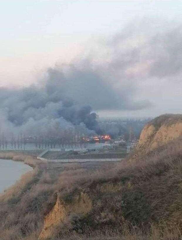 Украина из "ласкового теляти" захотела стать "бешеным быком". К началу спец операции России