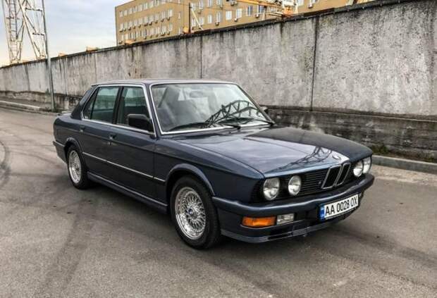 BMW 535i E28 Акула - таких уже не делают
