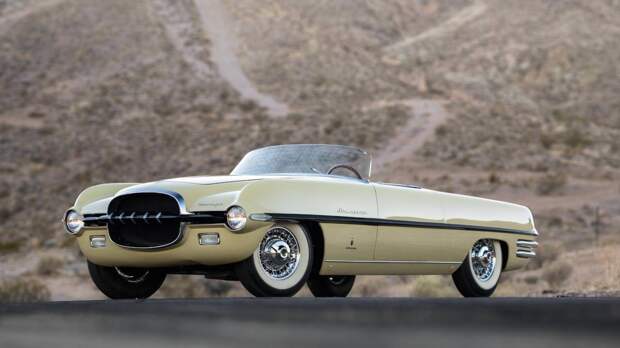 Концептуальный родстер реактивной эры Dodge Firearrow II