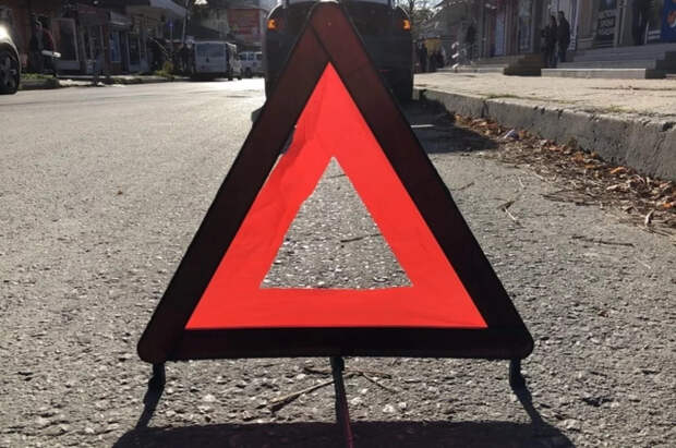 В Братске пьяная женщина-водитель сбила четырех подростков