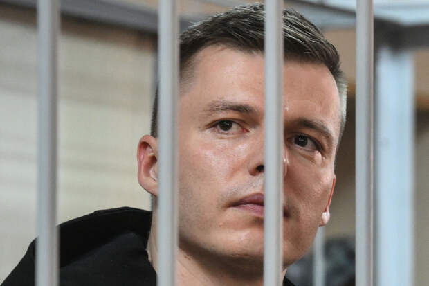 Артема Чекалина приговорили к семи годам лишения свободы и штрафу 194 млн рублей