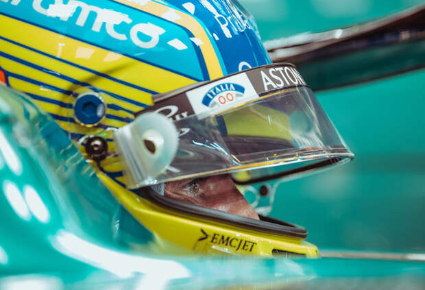 СМИ: Фернандо Алонсо останется в Формуле 1 после 2024 года