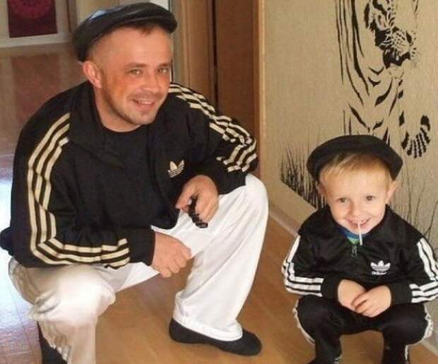 Воспитание чёткого пацанчика начинается ещё с детства. И лучший пример для этого — собственный. Воспитание чёткого пацанчика начинается ещё с детства. И лучший пример для этого — собственный. пацаны на районе, прикол, чёткие пацанчики, юмор