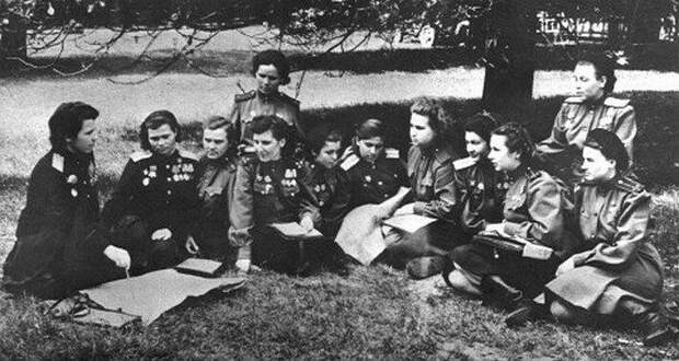 Сухие факты о девчатах из 46-го гвардейского ночного бомбардировочного авиационного полка