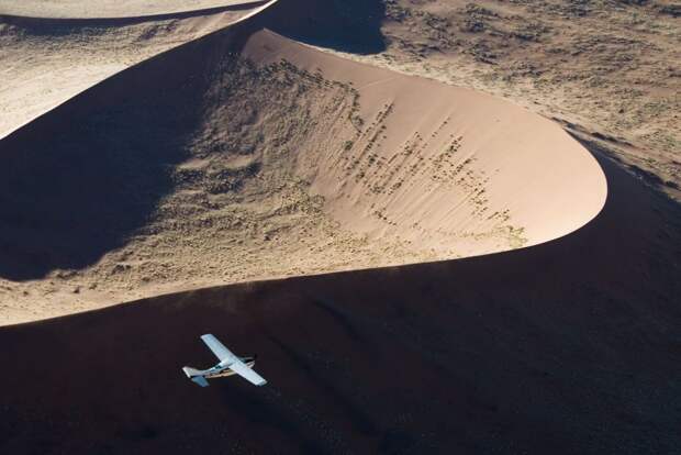 Национальный парк Берег скелетов в Намибии (Skeleton Coast Park)