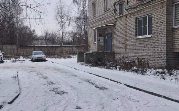 Еще одна УК в Рязани получила представление прокуратуры из-за льда