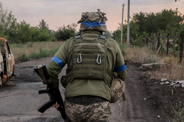 Полковник Бо: Киев лишится всех восточных земель при отказе от переговоров