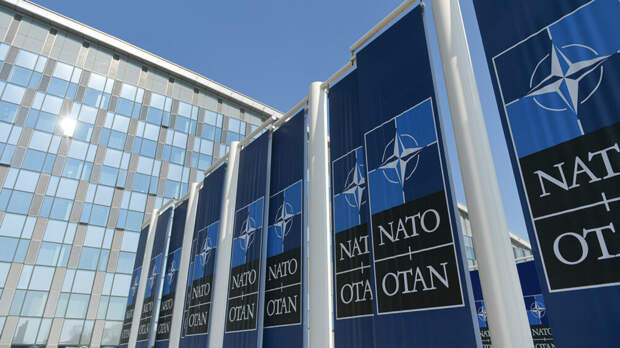 WSJ: НАТО считает угрозу атаки России маловероятной и все равно к ней готовится