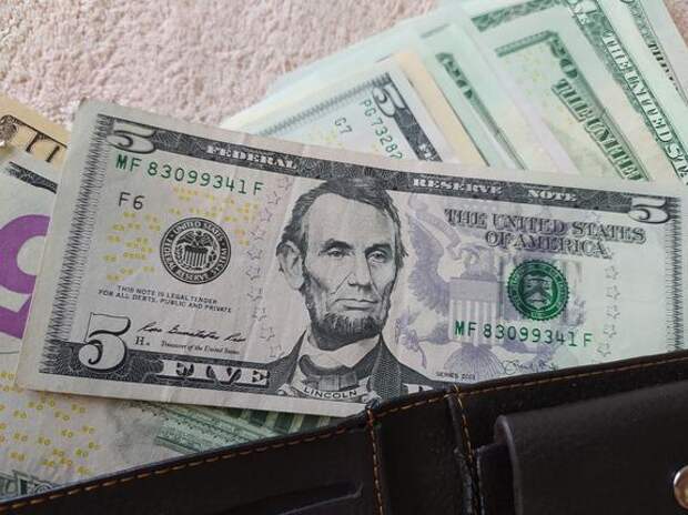 Минфин включит в действие программы семейной ипотеки под 6% годовых те семьи, где ребёнок родился до 2023 года