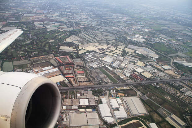 Мир из иллюминатора Through an Airplane Window 20 Мир из иллюминатора