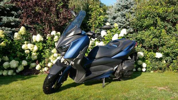 Yamaha Xmax 400