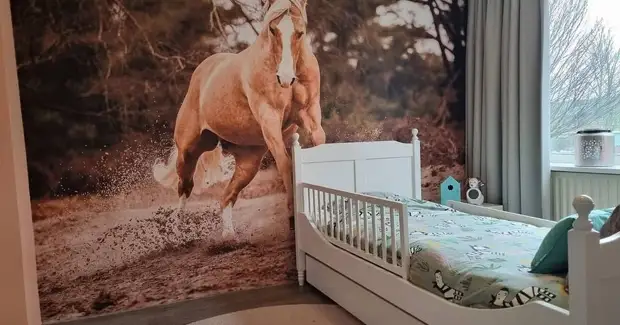 Как в 90-х: 7 сюжетов фотообоев, с которыми легко испортить интерьер