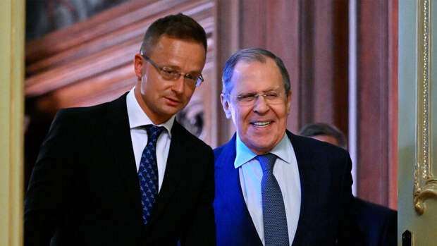 Глава МИД Венгрии Сийярто заявил, что не видит смысла в новых санкциях против России