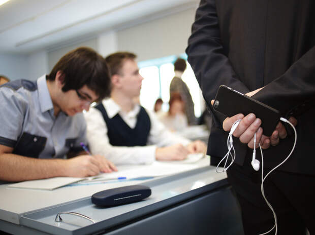 Через «Госуслуги» школьникам откроют пробный ЕГЭ с возможностью просмотра результатов