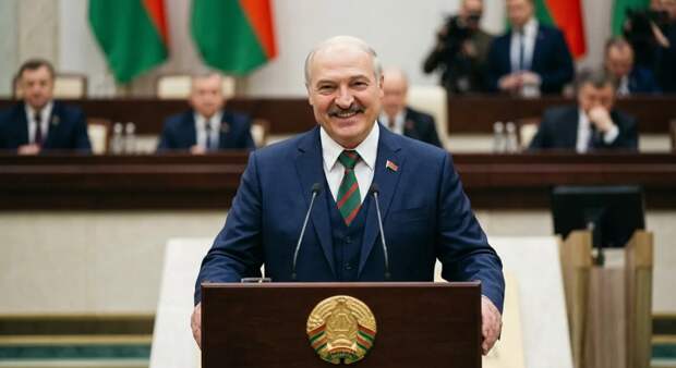 Почему Александр Лукашенко не блокирует Telegram: парадокс белорусской цифровой