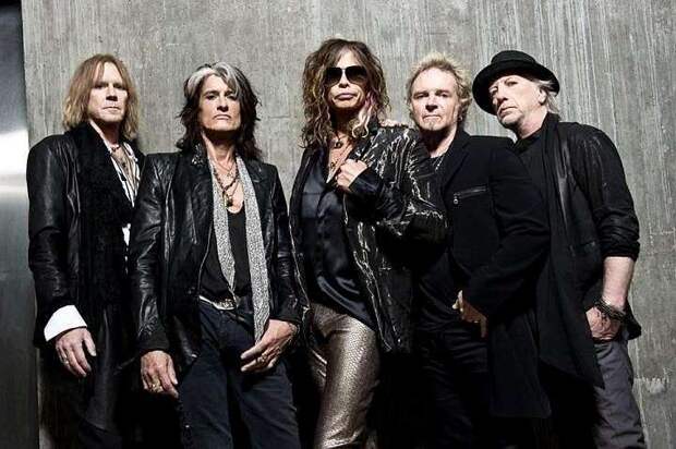 Рок-группа Aerosmith в следующем году едет в прощальный тур