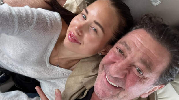 «Любит свою будущую жену»: Лепс подарил 19-летней невесте 15 тысяч роз