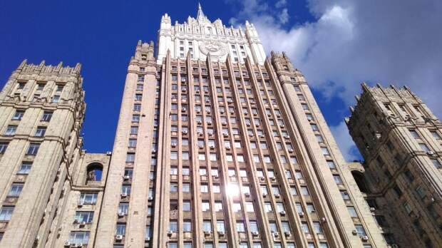 МИД РФ не получал информацию о россиянах, погибших при крушении вертолета в Греции МИД РФ не получал информацию о россиянах, погибших при крушении вертолета в Греции