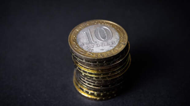 Рубли / Фото: unsplash.com/photos/a-stack-of-ten-pound-coins-sitting-on-top-of-each-other-o5PAtORjDxc