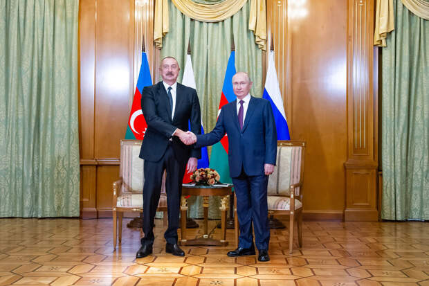 Путин: РФ придает большое значение союзническим отношениям с Азербайджаном