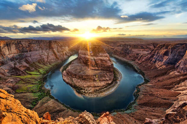 Рассвет над рекой Колорадо, США.