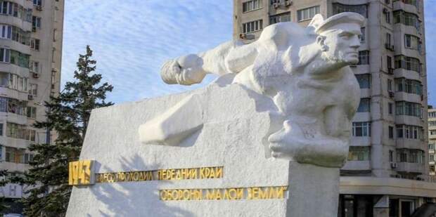 Памятник Владимиру Кайде