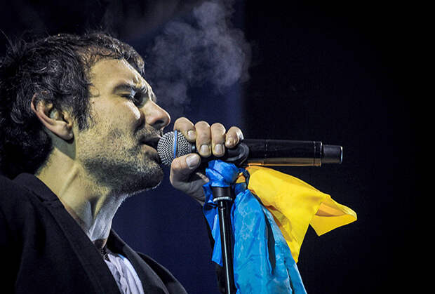 Вакарчук поет для Евромайдана в Киеве